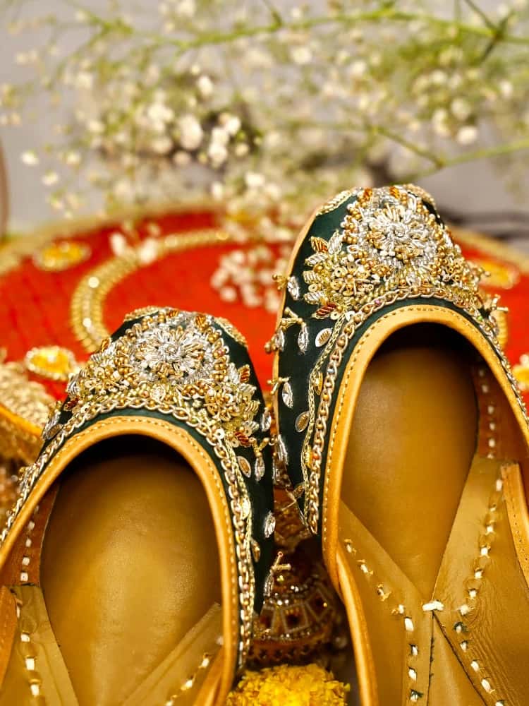 Emerald Zardozi (Jutti) thumbnail 1