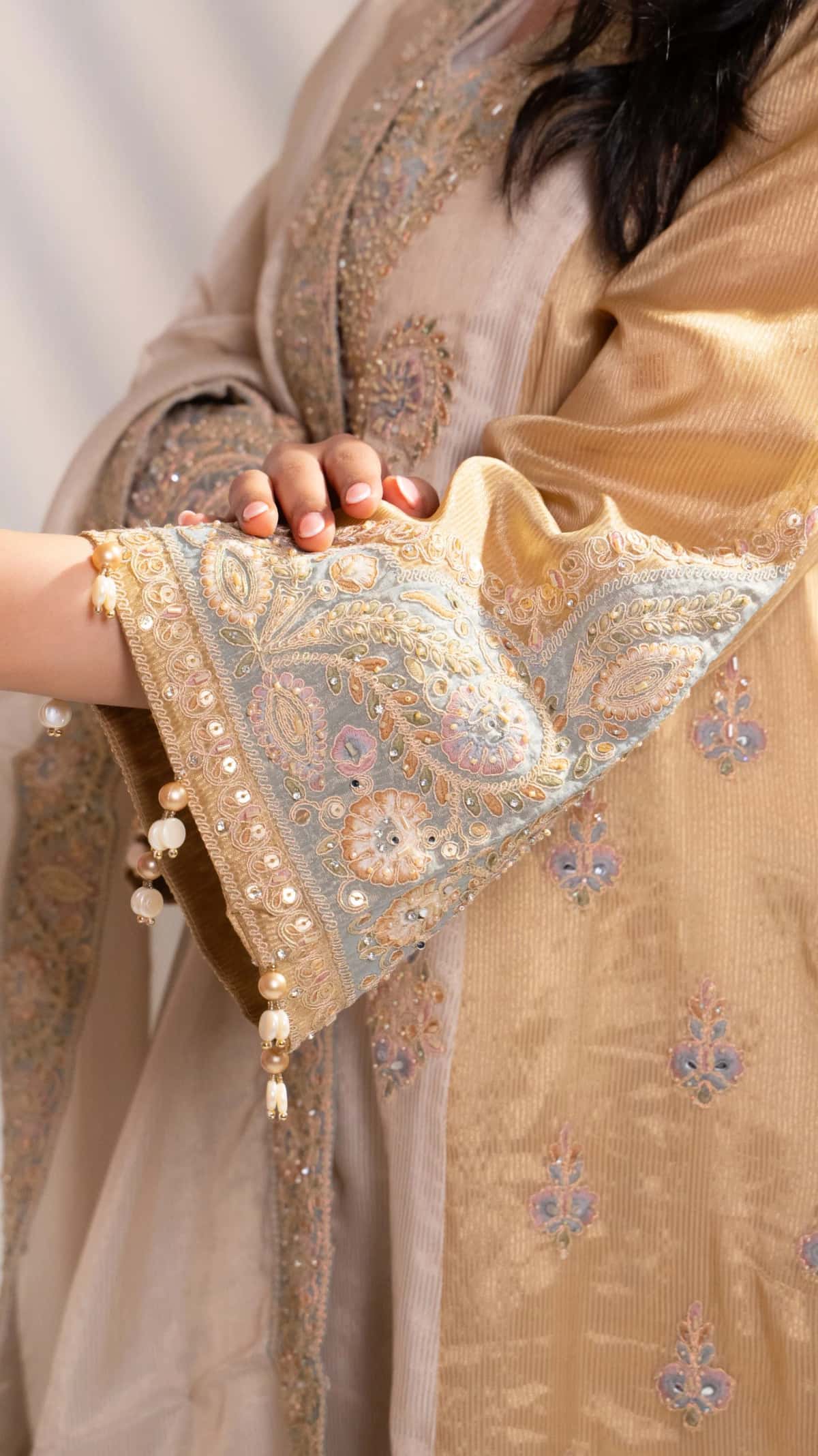 Ivory Gold Hand Embroidered Silk Kurta Set with Dupatta (Set of 3) - 4