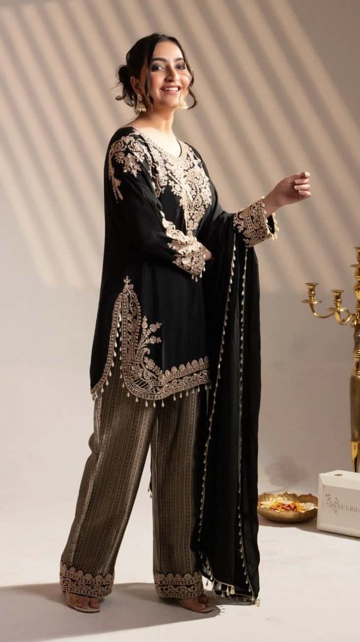 Black Embroidered Kurta Set with Palazzo - 2