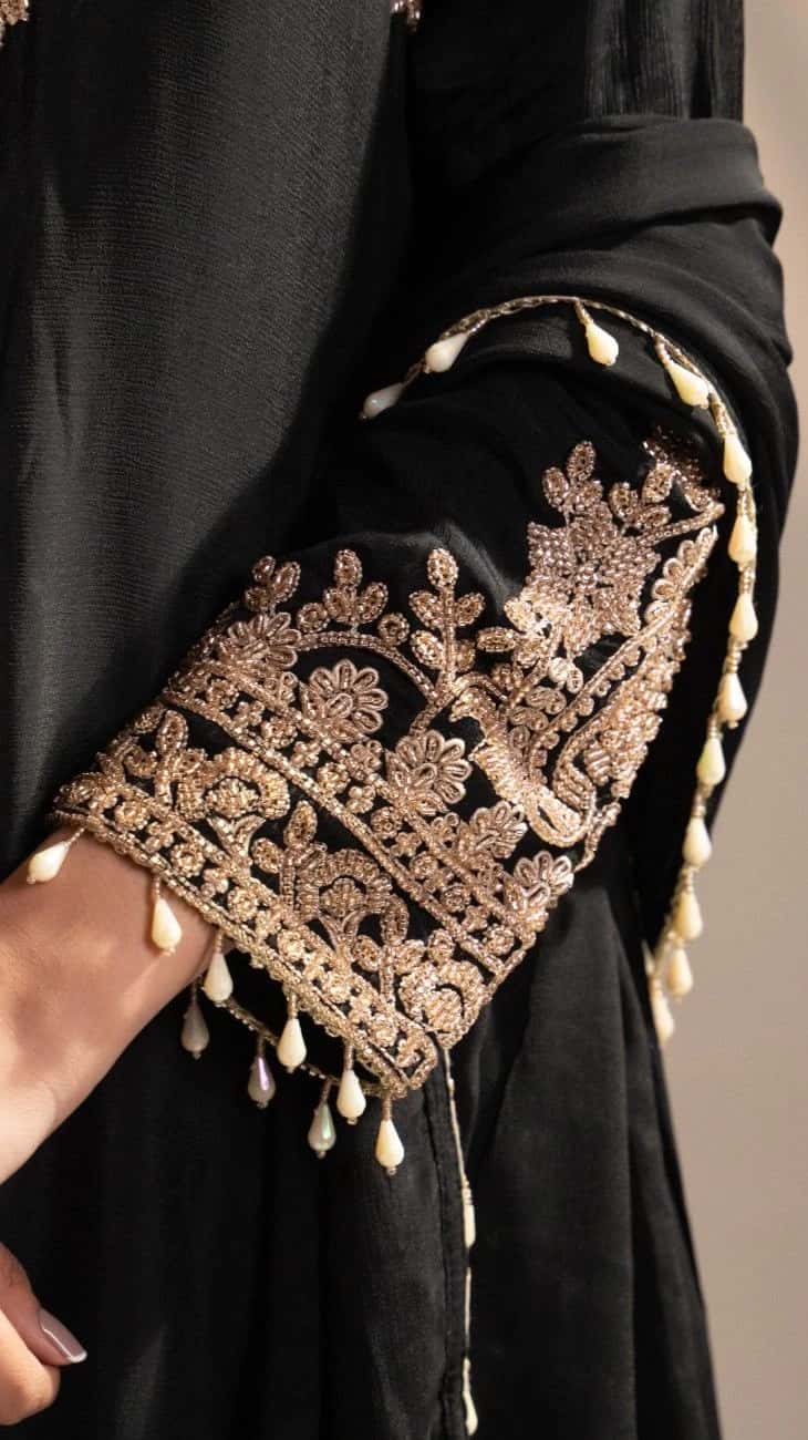 Black Embroidered Kurta Set with Palazzo - 6