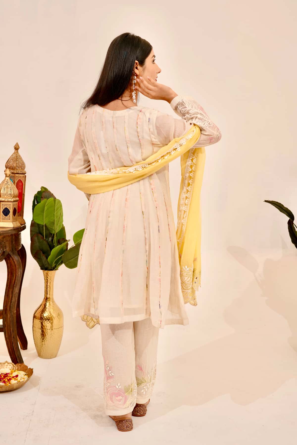 Ivory Blossom Kurta Set with Lemon Dupatta (Set of 3) - 3