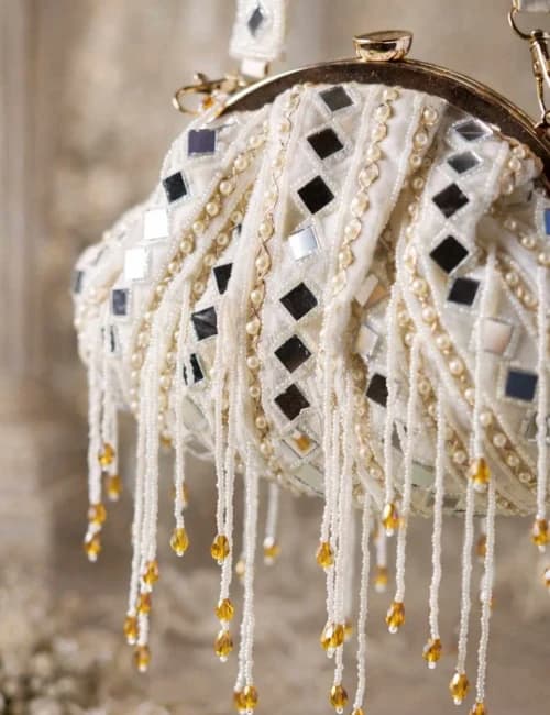 Lumaire (Crystal Clutch) - 2