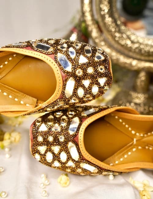 Sheesh Mahal (Jutti) - 3