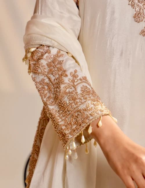 Black Embroidered Kurta Set with Palazzo - 13