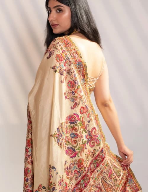 Cream Art Silk Saree & Rani Pink Blouse - 7