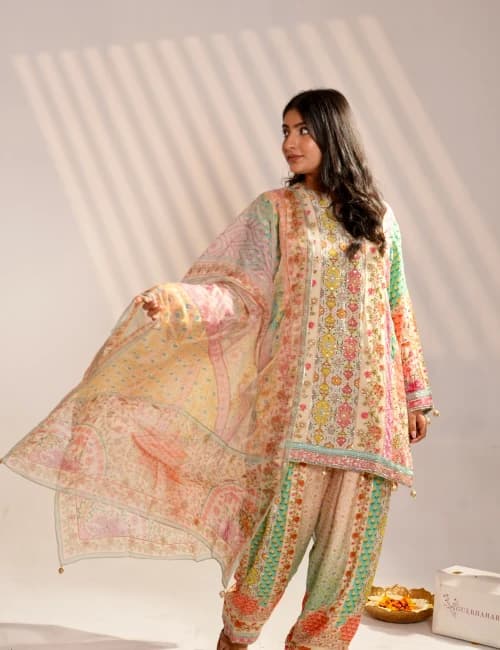 Pastel Floral Printed Kurta Set with Dupatta (Set of 3) - 1