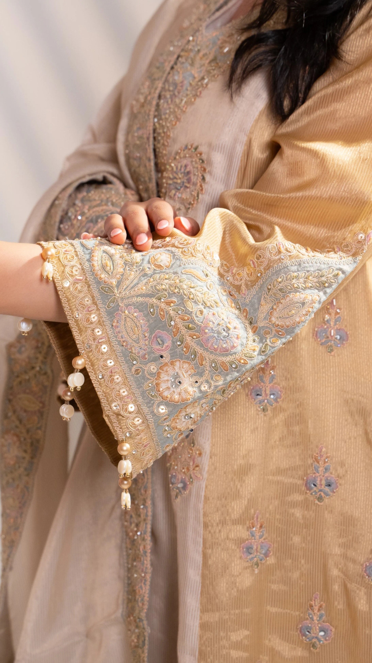 Ivory Gold Hand Embroidered Silk Kurta Set with Dupatta (Set of 3) - 4