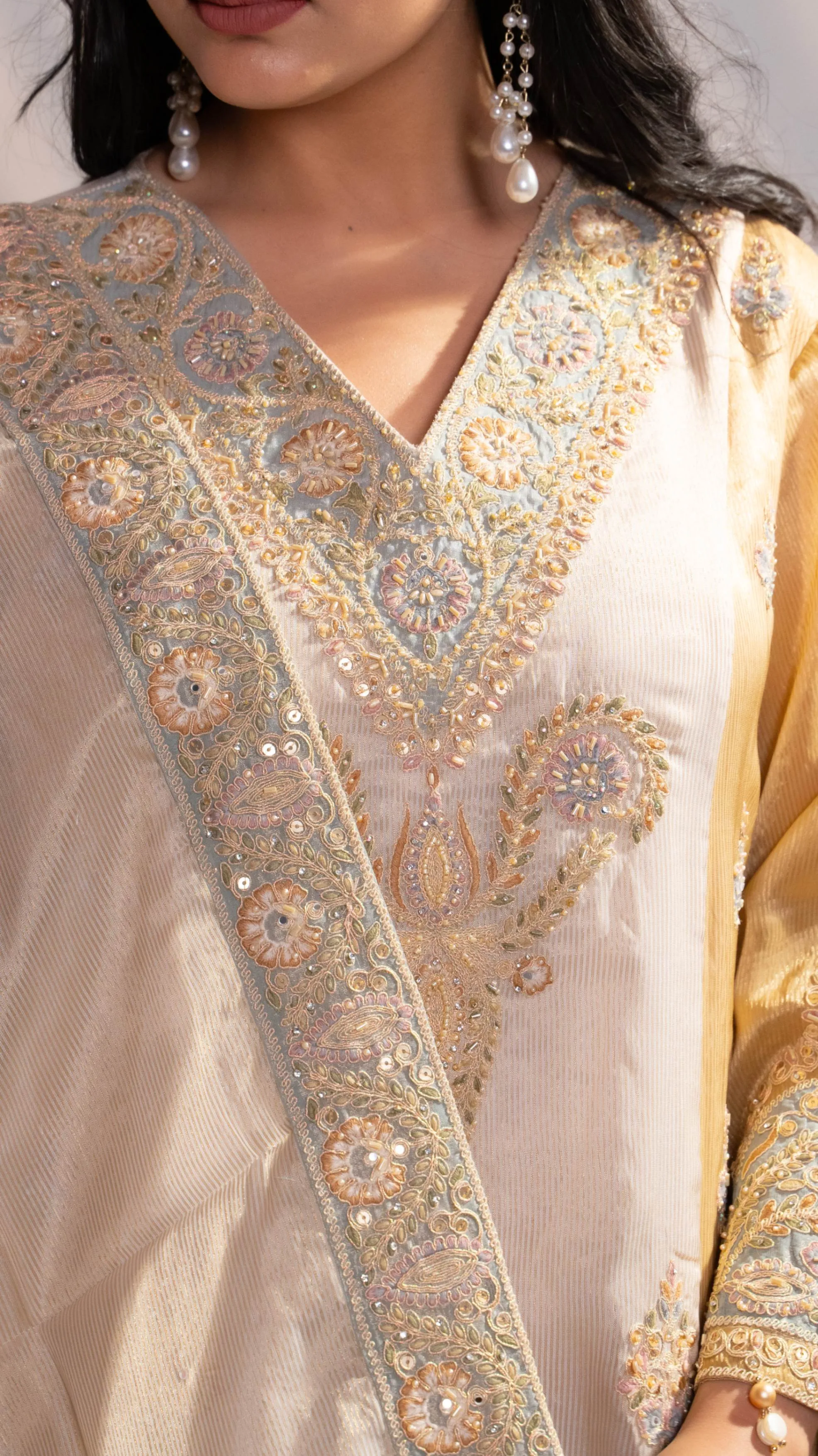 Ivory Gold Hand Embroidered Silk Kurta Set with Dupatta (Set of 3) - 8