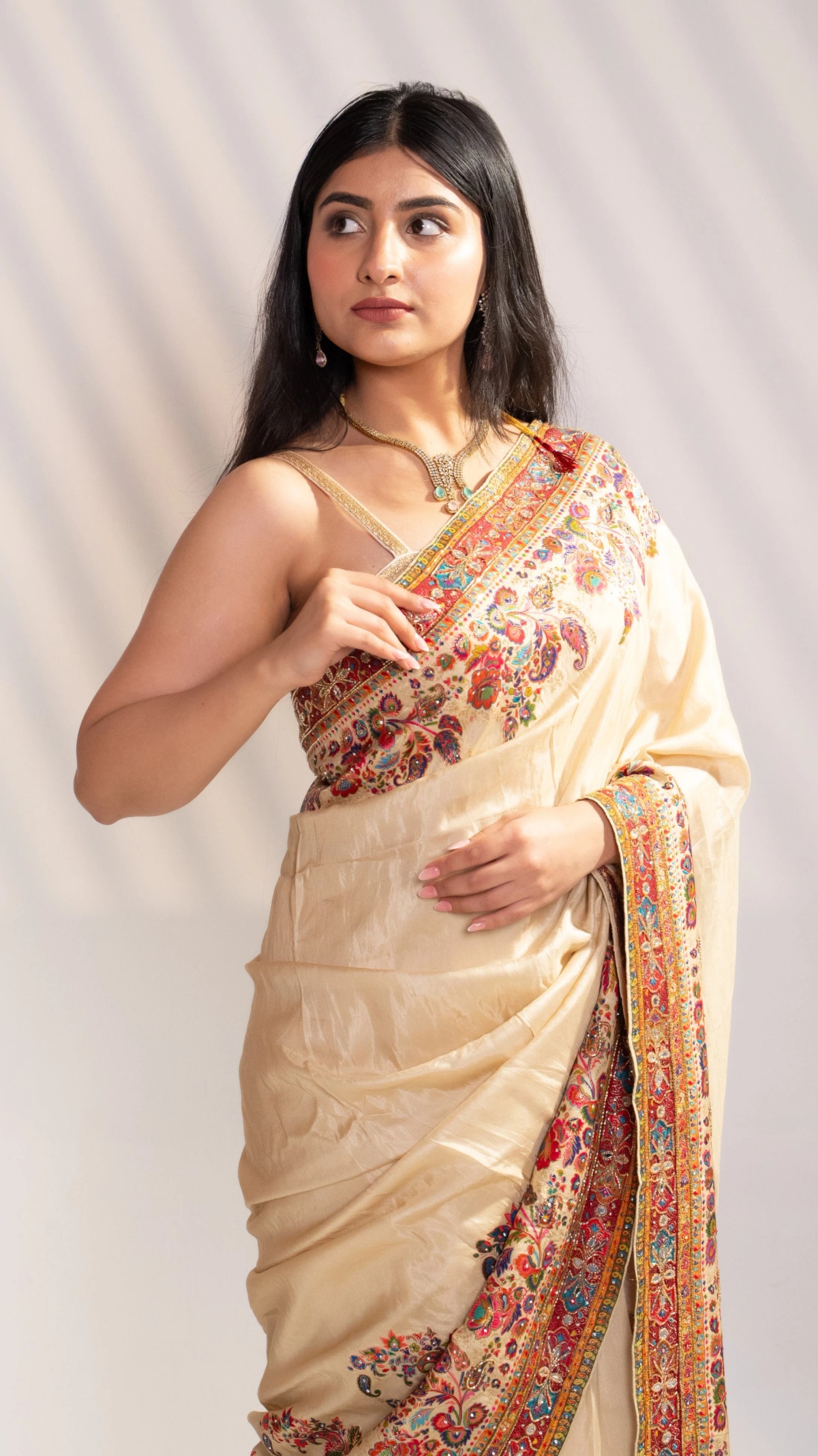 Cream Art Silk Saree & Rani Pink Blouse - 5