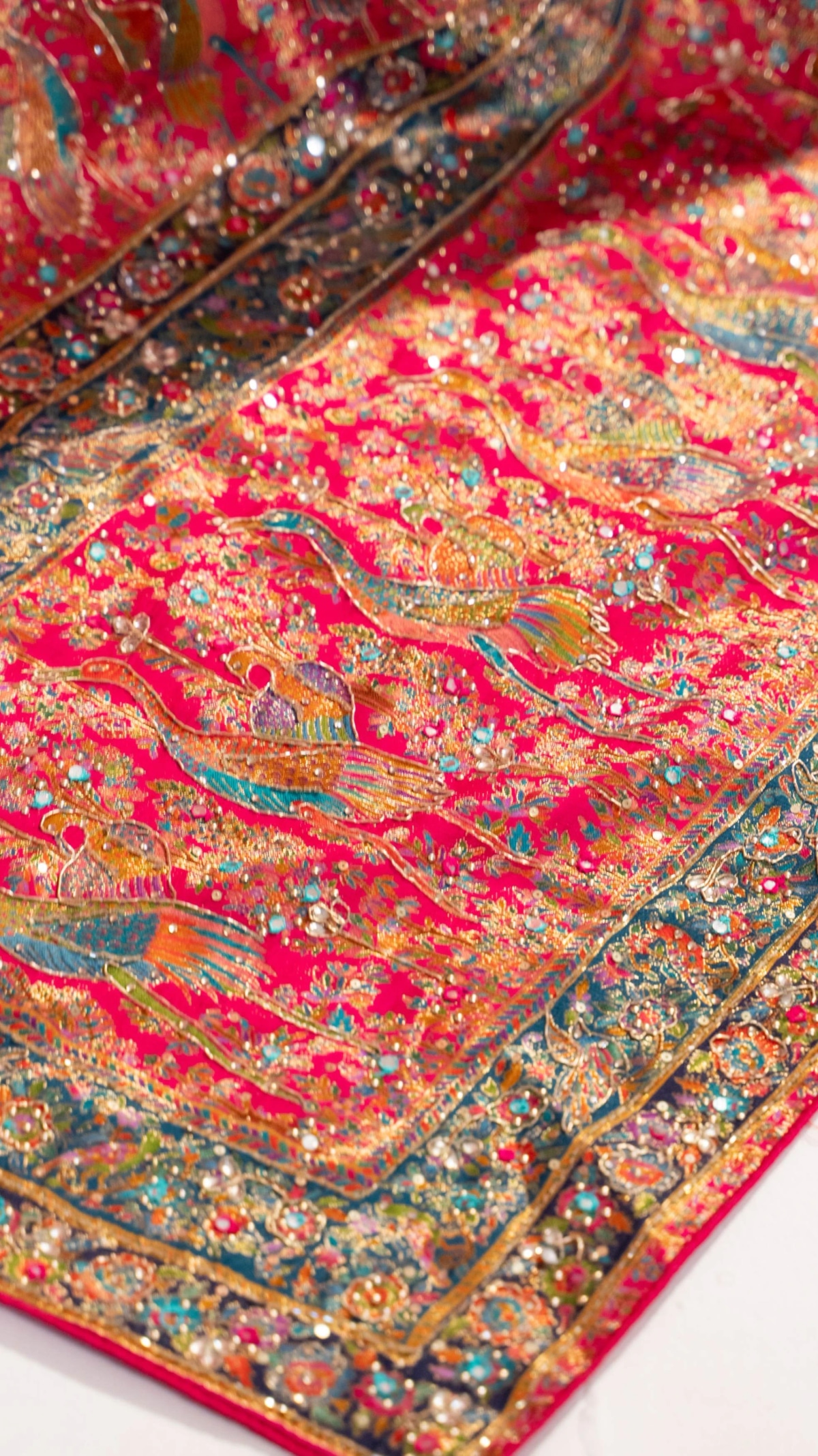 Bright Rani Pink Banarasi Silk Saree with Peacock Motifs & Tassel Pallu - 5