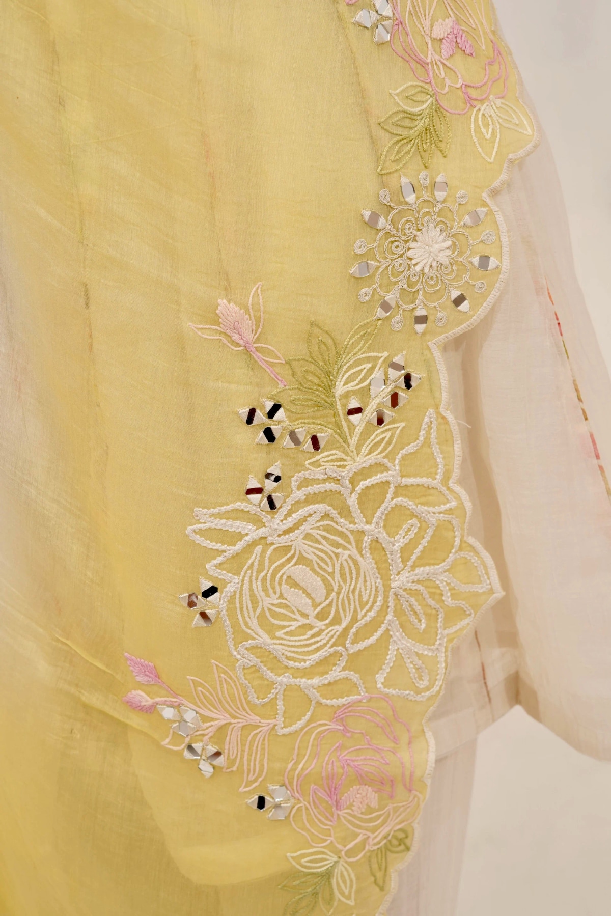 Ivory Blossom Kurta Set with Lemon Dupatta (Set of 3) - 4