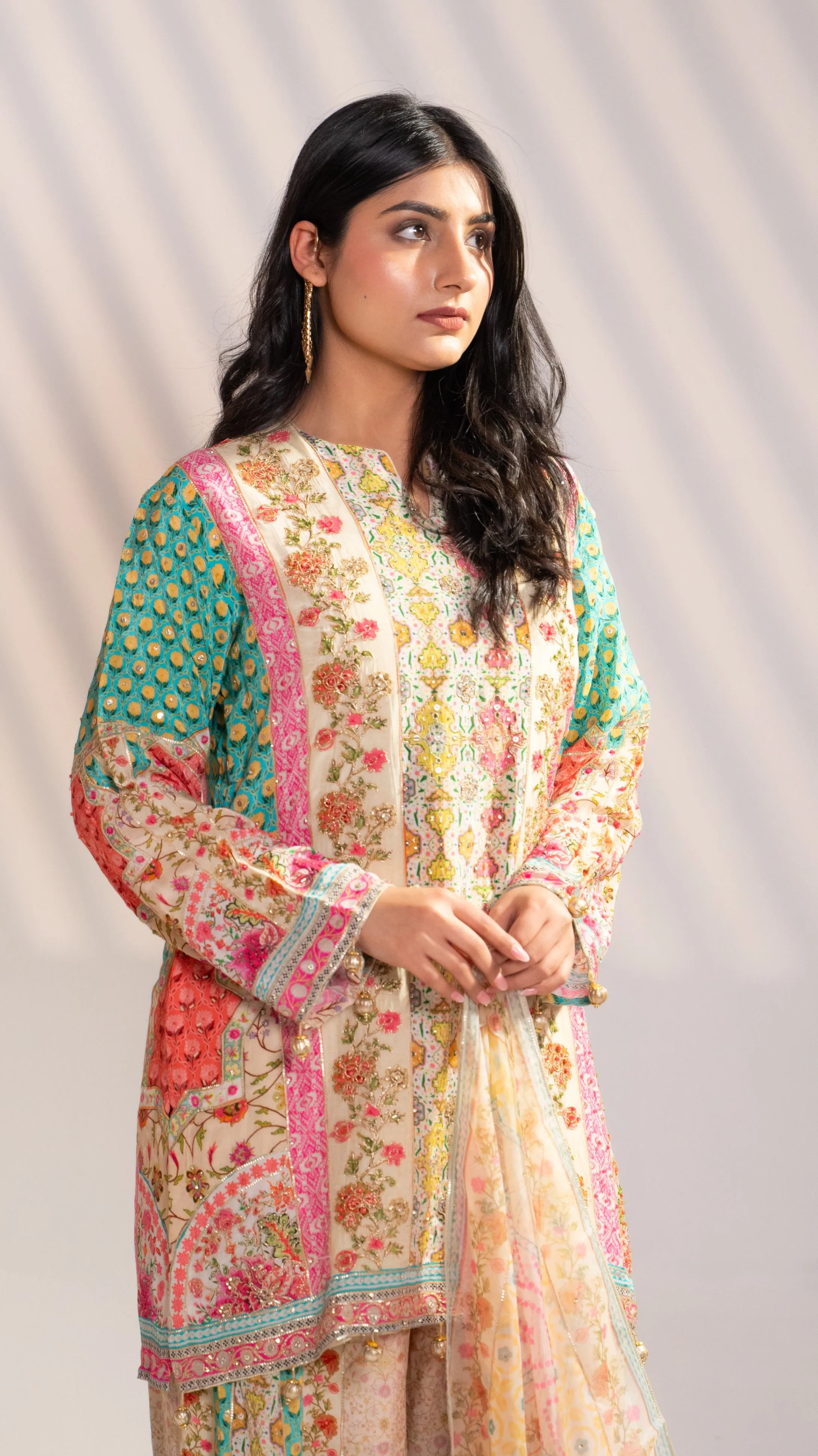 Pastel Floral Printed Kurta Set with Dupatta (Set of 3) - 2
