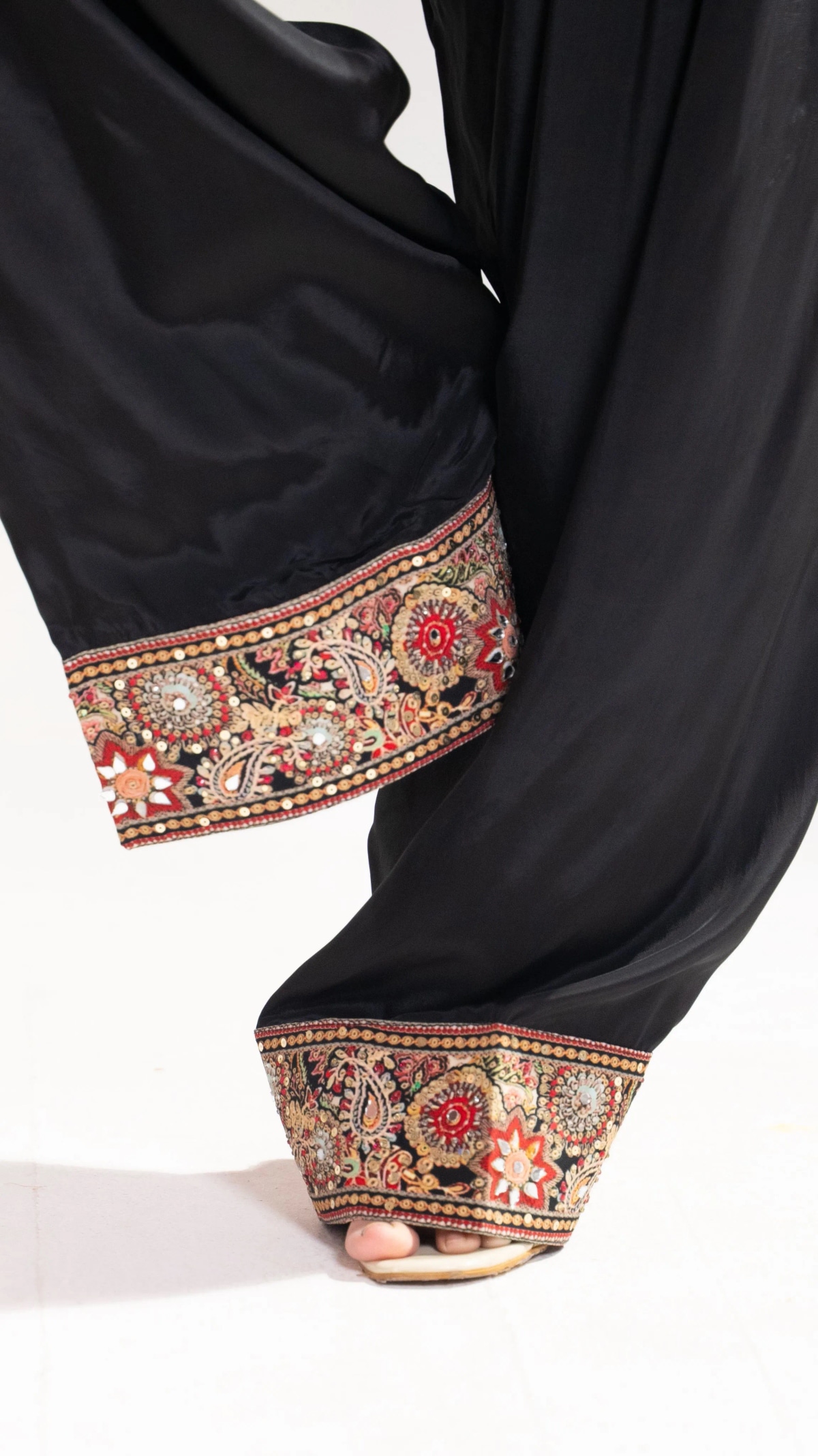 Beige & Black Embroidered Silk Kurta Set with Patiala Pants (Set of 2) - 4