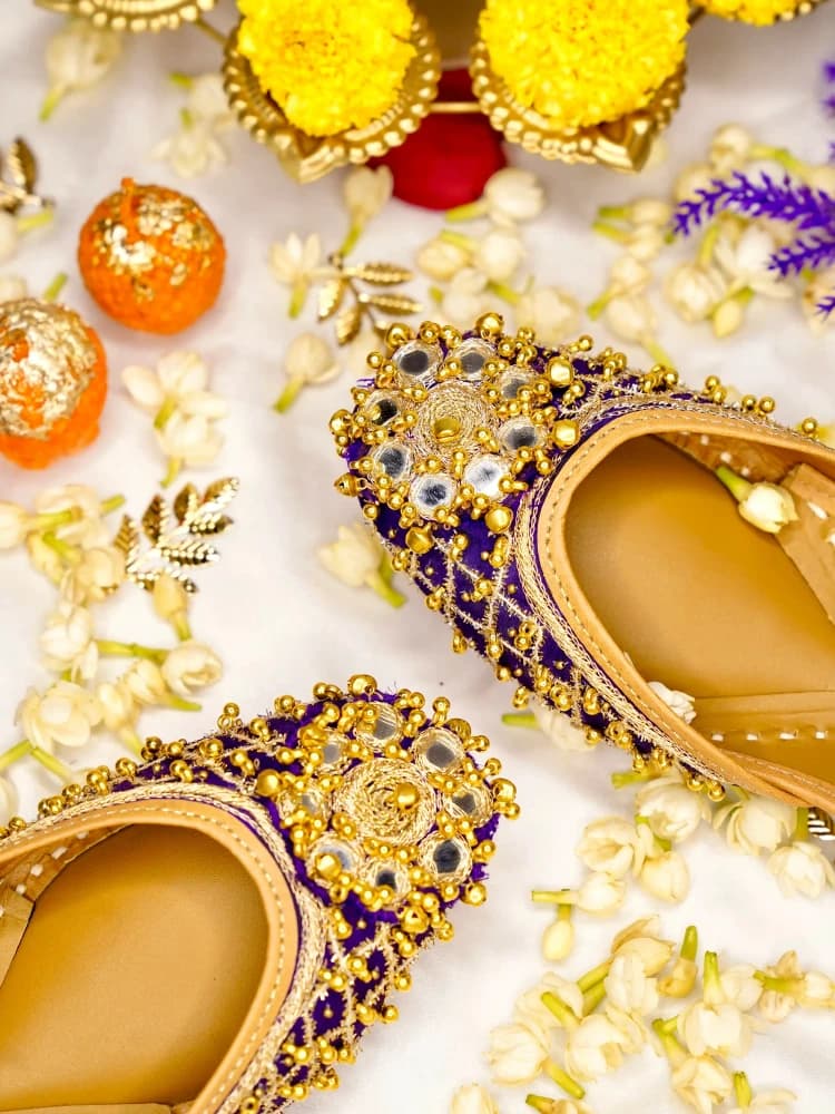 Plum Noor (Jutti) - View 1